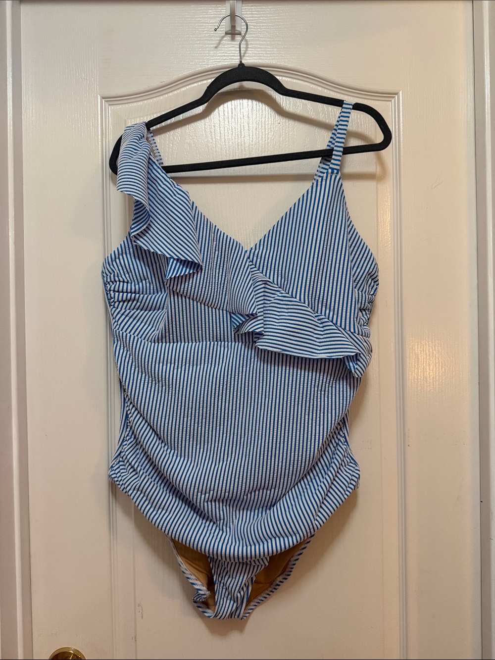 Lane Bryant cacique swimsuit Size 18 lightly padded no wire